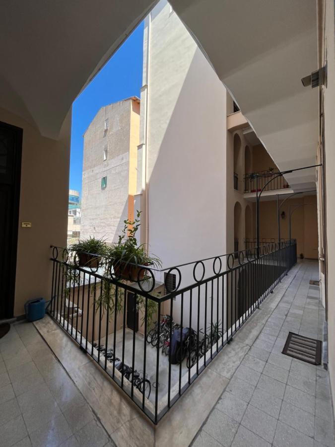 Mirhome Apartment Рим Экстерьер фото